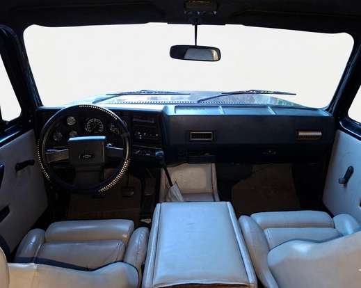CHEVROLET-BONANZA-1990