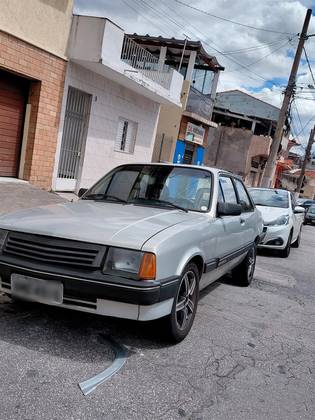 CHEVROLET CHEVETTE 1.6 DL 8V GASOLINA 2P MANUAL
