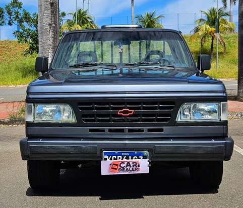 CHEVROLET-D20-1995
