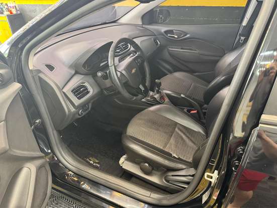CHEVROLET-ONIX-2016