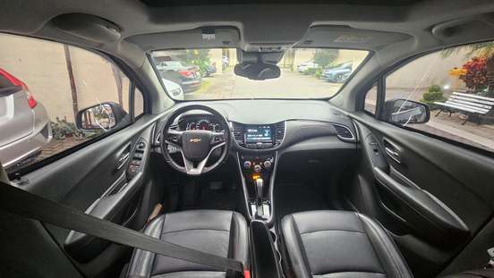 CHEVROLET-TRACKER-2016