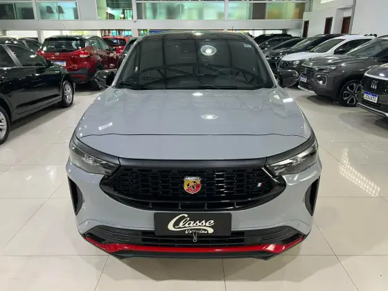 FIAT FASTBACK 1.3 TURBO 270 FLEX ABARTH AT6 FIAT FASTBACK 1.3 TURBO 270 FLEX ABARTH AT6