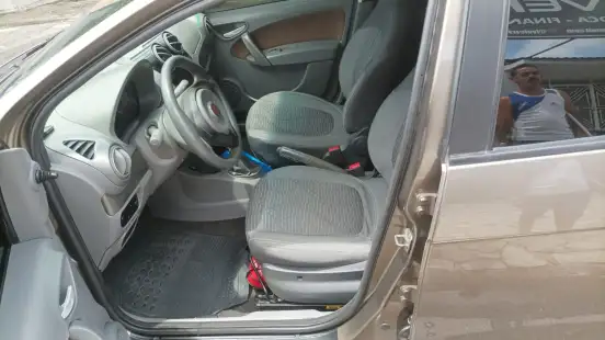 FIAT-PALIO-2013