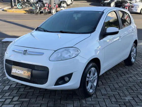 FIAT PALIO 1.4 MPI ATTRACTIVE 8V FLEX 4P MANUAL FIAT PALIO 1.4 MPI ATTRACTIVE 8V FLEX 4P MANUAL