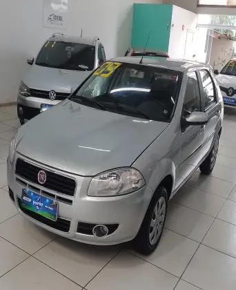 FIAT PALIO 1.4 MPI ELX 8V FLEX 4P MANUAL FIAT PALIO 1.4 MPI ELX 8V FLEX 4P MANUAL