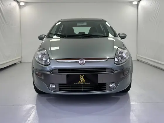 FIAT PUNTO 1.6 ESSENCE 16V FLEX 4P MANUAL