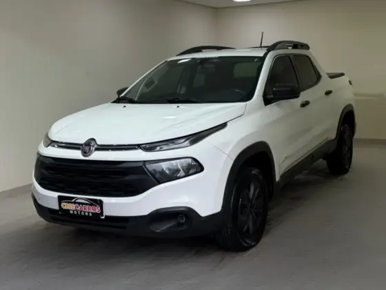 FIAT TORO 1.8 16V EVO FLEX FREEDOM AT6 FIAT TORO 1.8 16V EVO FLEX FREEDOM AT6
