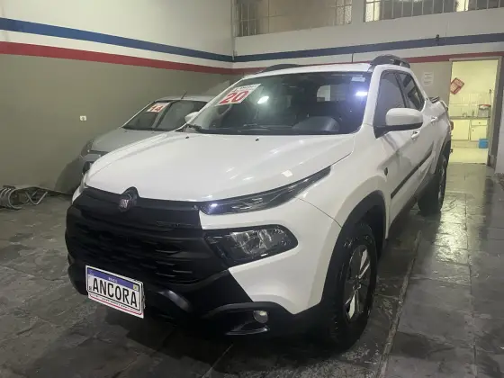 FIAT TORO 1.8 16V EVO FLEX FREEDOM AT6 FIAT TORO 1.8 16V EVO FLEX FREEDOM AT6