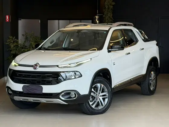FIAT TORO 2.0 16V TURBO DIESEL VOLCANO 4WD AT9 FIAT TORO 2.0 16V TURBO DIESEL VOLCANO 4WD AT9