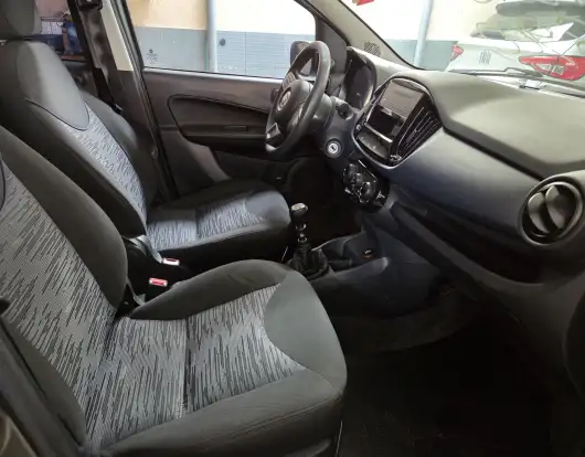 FIAT-UNO-2014