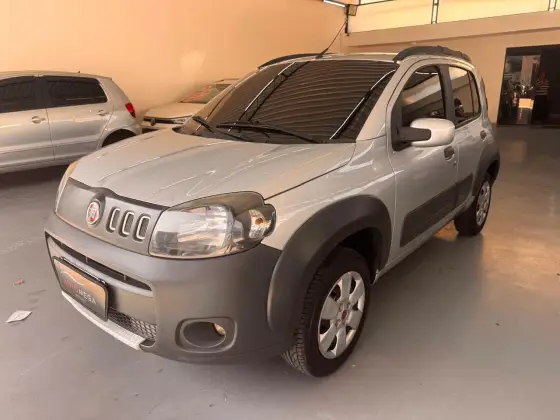 FIAT UNO 1.0 EVO WAY 8V FLEX 4P MANUAL FIAT UNO 1.0 EVO WAY 8V FLEX 4P MANUAL