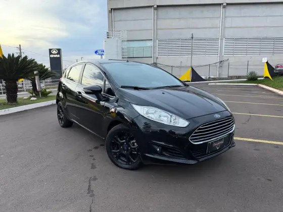 FORD FIESTA 1.5 SE HATCH 16V FLEX 4P MANUAL FORD FIESTA 1.5 SE HATCH 16V FLEX 4P MANUAL