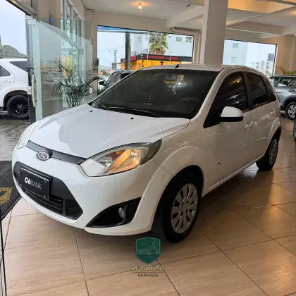 FORD FIESTA 1.6 ROCAM SE 8V FLEX 4P MANUAL