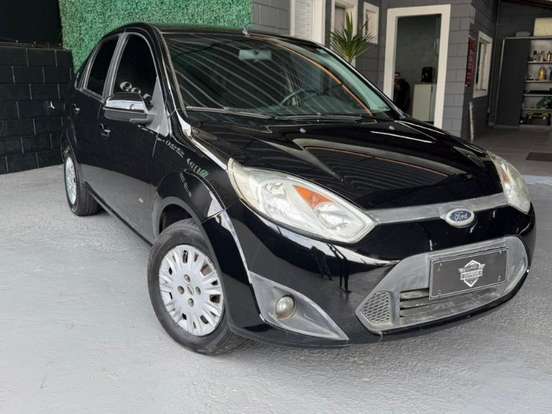 FORD-FIESTA-1.6 ROCAM SE SEDAN 8V FLEX 4P MANUAL FORD-FIESTA-2014