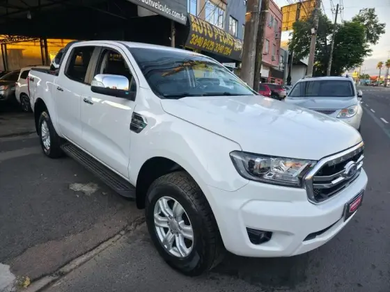 FORD RANGER 3.2 XLT 4X4 CD 20V DIESEL 4P AUTOMÁTICO FORD RANGER 3.2 XLT 4X4 CD 20V DIESEL 4P AUTOMÁTICO