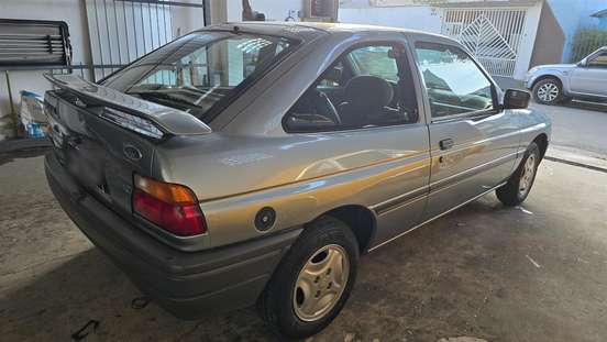 FORD-ESCORT-1994