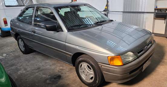 FORD-ESCORT-1994