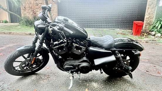 HARLEY-DAVIDSON-SPORTSTER XL 883N IRON-2015