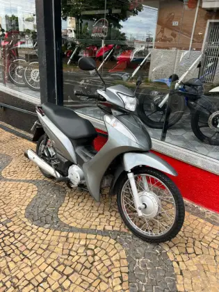 HONDA BIZ 125 ES 
