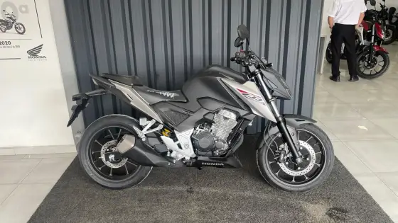 HONDA CB 300F TWISTER CBS HONDA CB 300F TWISTER CBS