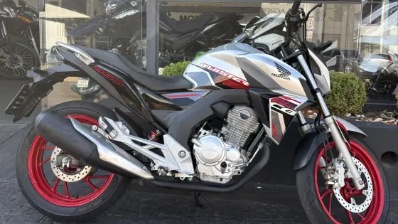 HONDA CB TWISTER 
