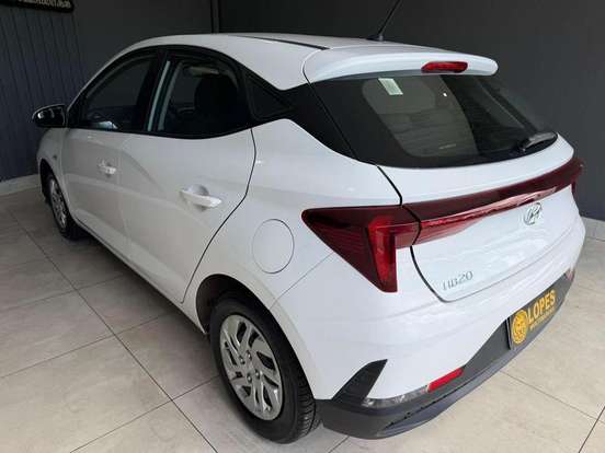 HYUNDAI-HB20-2023