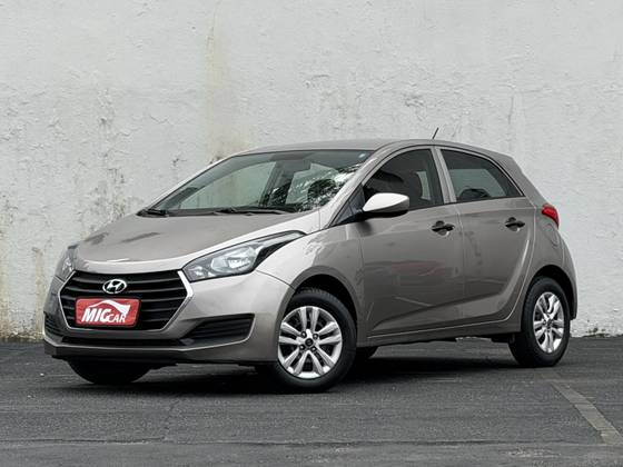 HYUNDAI HB20 1.0 COMFORT PLUS 12V FLEX 4P MANUAL