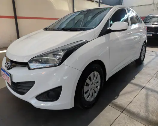 HYUNDAI HB20S 1.6 COMFORT PLUS 16V FLEX 4P MANUAL HYUNDAI HB20S 1.6 COMFORT PLUS 16V FLEX 4P MANUAL