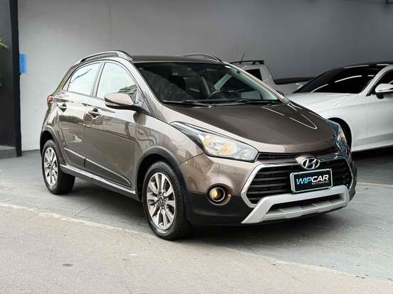 HYUNDAI-HB20X-1.6 16V STYLE FLEX 4P MANUAL HYUNDAI-HB20X-2015