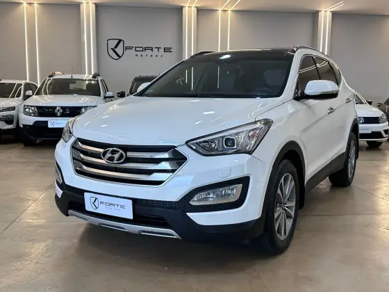 HYUNDAI SANTA FÉ 3.3 MPFI 4X4 7 LUGARES V6 270CV GASOLINA 4P AUTOMÁTICO HYUNDAI SANTA FÉ 3.3 MPFI 4X4 7 LUGARES V6 270CV GASOLINA 4P AUTOMÁTICO