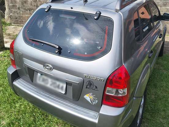 HYUNDAI-TUCSON-2.0 GL 2WD 16V GASOLINA 4P MANUAL HYUNDAI-TUCSON-2010