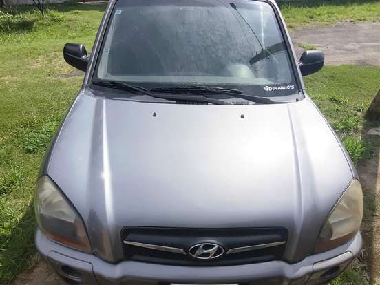 HYUNDAI-TUCSON-2.0 GL 2WD 16V GASOLINA 4P MANUAL HYUNDAI-TUCSON-2010