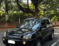 HYUNDAI TUCSON 2.0 MPFI GLS 16V 143CV 2WD GASOLINA 4P AUTOMÁTICO HYUNDAI TUCSON 2.0 MPFI GLS 16V 143CV 2WD GASOLINA 4P AUTOMÁTICO