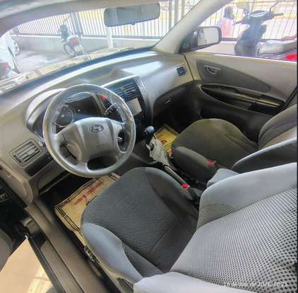 HYUNDAI-TUCSON-2008