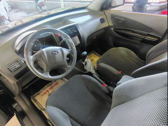HYUNDAI-TUCSON-2.0 MPFI GLS 16V 143CV 2WD GASOLINA 4P AUTOMÁTICO HYUNDAI-TUCSON-2008