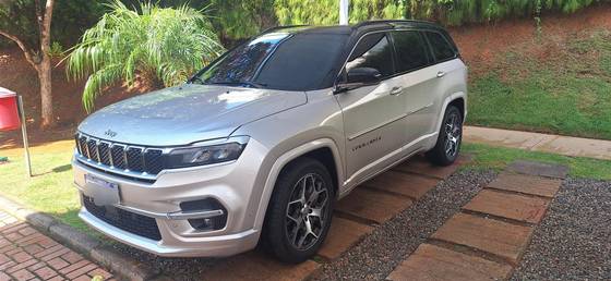 JEEP COMMANDER 1.3 T270 TURBO FLEX OVERLAND AT6