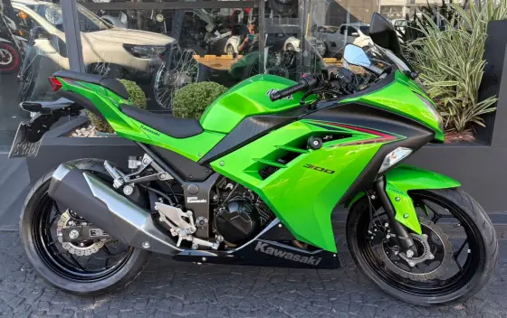 KAWASAKI NINJA 300 KAWASAKI NINJA 300