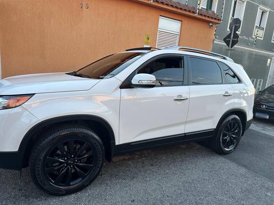 KIA SORENTO 2.4 16V GASOLINA EX 7L AUTOMÁTICO