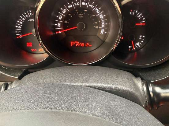 KIA-SOUL-1.6 U.173 16V FLEX 4P AUTOMÁTICO KIA-SOUL-2011