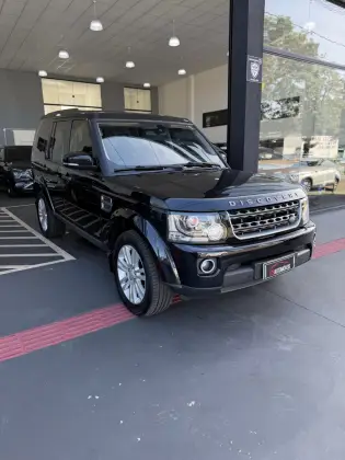 LAND ROVER DISCOVERY 3.0 HSE SDV6 4X4 TURBO DIESEL INTERCOOLER 4P AUTOMÁTICO LAND ROVER DISCOVERY 3.0 HSE SDV6 4X4 TURBO DIESEL INTERCOOLER 4P AUTOMÁTICO