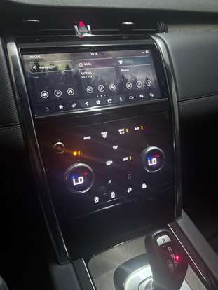 LAND ROVER-DISCOVERY SPORT-2020