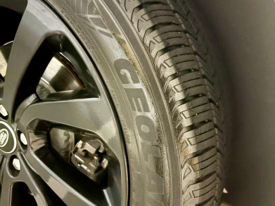 LAND ROVER-DISCOVERY SPORT-2.0 P250 TURBO FLEX R-DYNAMIC SE AUTOMÁTICO LAND ROVER-DISCOVERY SPORT-2020