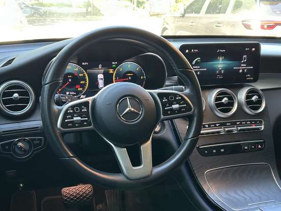 MERCEDES-BENZ-GLC 220d-2021