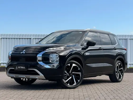 MITSUBISHI OUTLANDER 2.4 PHEV SIGNATURE S-AWC DHT MITSUBISHI OUTLANDER 2.4 PHEV SIGNATURE S-AWC DHT