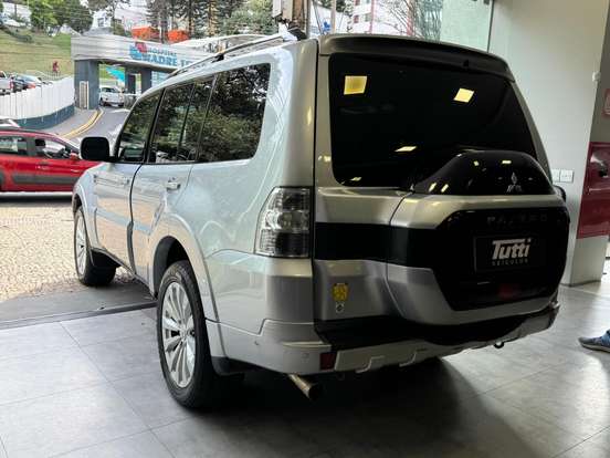 MITSUBISHI-PAJERO FULL-2014