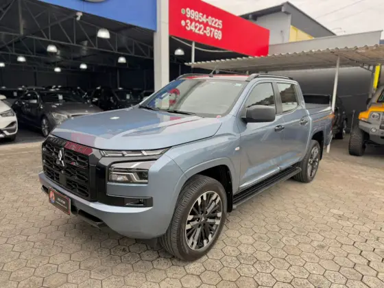 MITSUBISHI TRITON 2.4 BITURBO DIESEL CD TARMAC 4X2 AUTOMÁTICO MITSUBISHI TRITON 2.4 BITURBO DIESEL CD TARMAC 4X2 AUTOMÁTICO