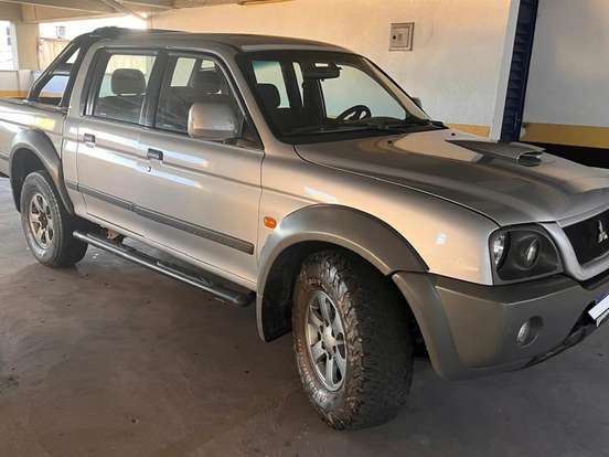 MITSUBISHI-L200-2.5 GL 4X4 CD 8V TURBO DIESEL 4P MANUAL MITSUBISHI-L200-2011