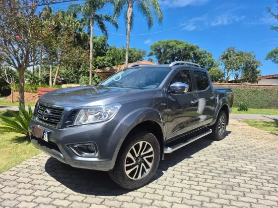 NISSAN FRONTIER 2.3 16V TURBO DIESEL LE CD 4X4 AUTOMÁTICO NISSAN FRONTIER 2.3 16V TURBO DIESEL LE CD 4X4 AUTOMÁTICO