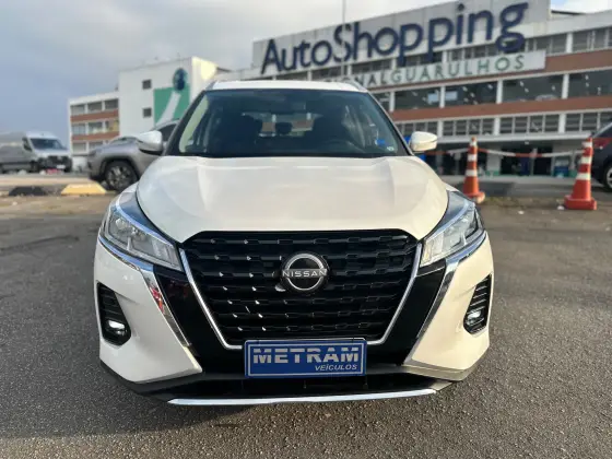 NISSAN KICKS 1.6 16V FLEXSTART SENSE XTRONIC NISSAN KICKS 1.6 16V FLEXSTART SENSE XTRONIC