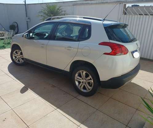 PEUGEOT-2008-2016